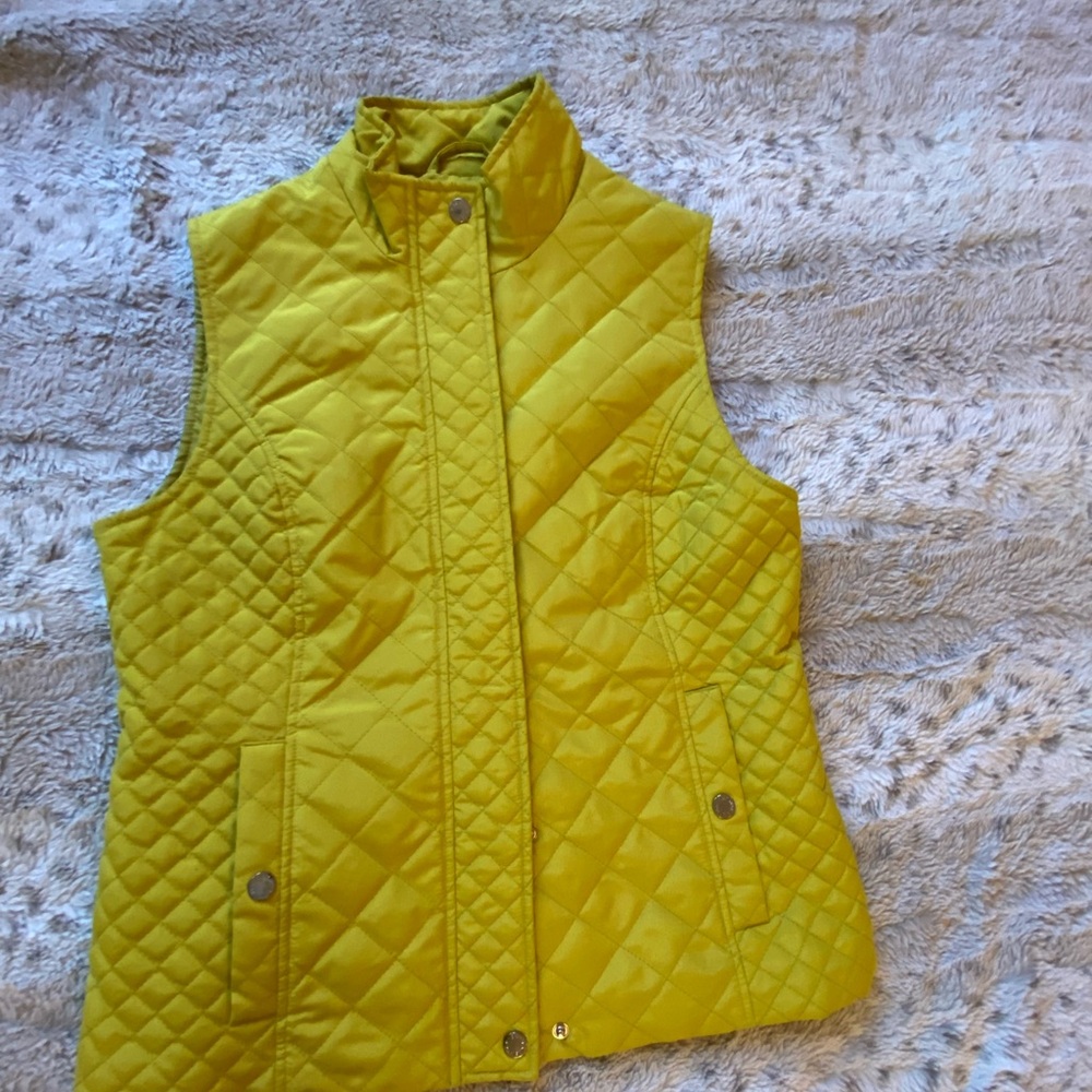 Nine West Small women’s Puffer Vest
